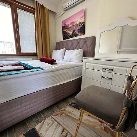 La Mia * Istanbulská provincie